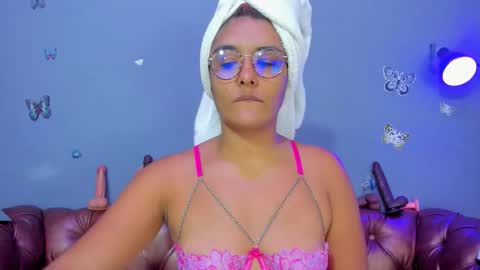 kaira_mosse_ online show from March 21, 2026, 11:59 am