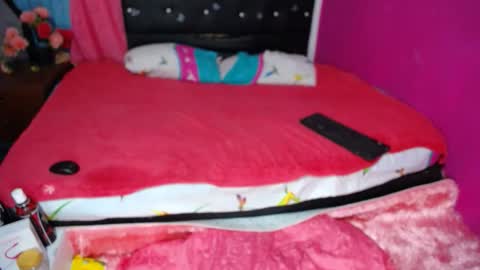 kaissydoll online show from April 2, 2026, 12:52 am