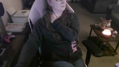 Camprincess331 online show from October 9, 2025, 1:47 am