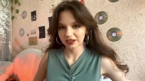 Roniy online show from May 24, 2026, 10:31 am