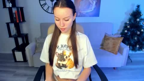 Snapshot of kaitlyncandy chatting on December 18, 2024, 6:57 pm Kaitlyn online show from December 18, 2024, 6:57 pm