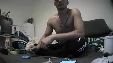 Snapshot of kaiusmaxi chatting on November 15, 2025, 11:51 am kaiusmaxi online show from November 15, 2025, 11:51 am