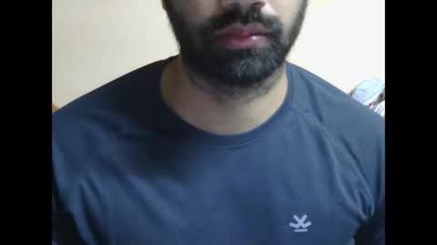 Vicky online show from February 5, 2025, 4:37 am