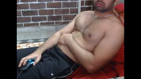 Vicky online show from March 4, 2025, 7:01 pm