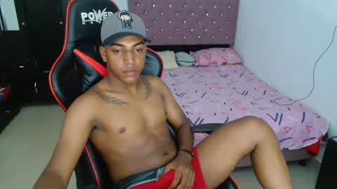 Kalaniblack1 online show from February 15, 2025, 12:15 am