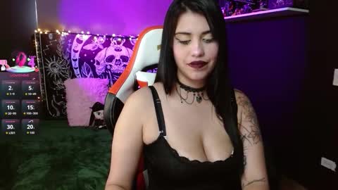 Snapshot of kalanypatterson25 chatting on October 15, 2025, 6:41 pm kalany and jeremy online show from October 15, 2025, 6:41 pm