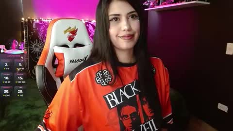 Snapshot of kalanypatterson25 chatting on November 5, 2025, 1:44 pm kalany and jeremy online show from November 5, 2025, 1:44 pm