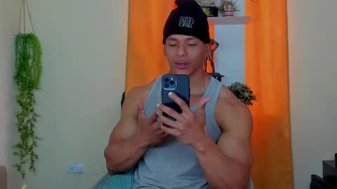 kale thomson online show from January 28, 2025, 6:39 pm