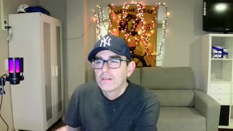 MusicMen49 online show from March 5, 2025, 11:05 pm