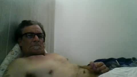 Snapshot of kalifornia91666 chatting on December 3, 2024, 11:22 am kalifornia91666 online show from December 3, 2024, 11:22 am