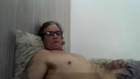 Snapshot of kalifornia91666 chatting on December 11, 2024, 7:09 am kalifornia91666 online show from December 11, 2024, 7:09 am