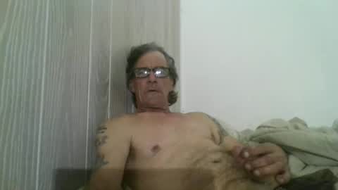 Snapshot of kalifornia91666 chatting on January 24, 2025, 10:19 pm kalifornia91666 online show from January 24, 2025, 10:19 pm