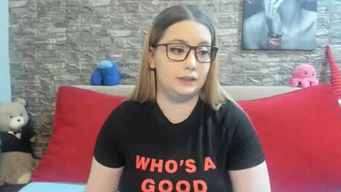 Snapshot of kalindahot chatting on April 2, 2026, 6:05 pm kalindahot online show from April 2, 2026, 6:05 pm