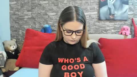 Snapshot of kalindahot chatting on April 9, 2026, 6:35 pm kalindahot online show from April 9, 2026, 6:35 pm