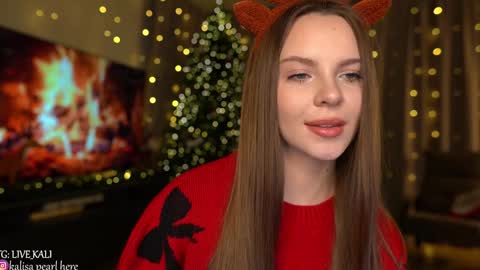 Snapshot of kalisa_pearl chatting on December 25, 2024, 4:43 pm Please call me Kalisa online show from December 25, 2024, 4:43 pm
