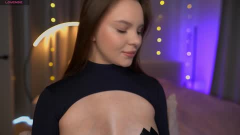 Snapshot of kalisa_pearl chatting on February 13, 2025, 11:06 am Please call me Kalisa online show from February 13, 2025, 11:06 am