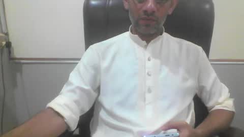 Snapshot of kami99099 chatting on September 29, 2025, 4:28 am kami99099 online show from September 29, 2025, 4:28 am