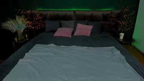 kamilahot25 online show from March 3, 2025, 12:59 am