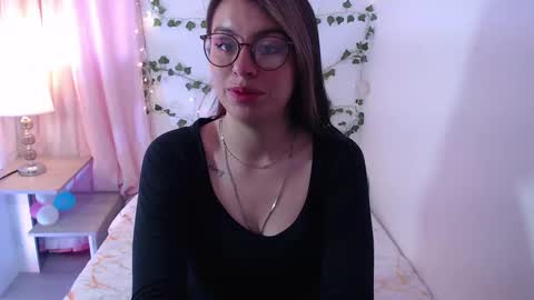 kamilew online show from September 21, 2025, 12:07 pm