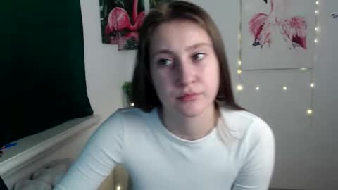 kamilla_love_ online show from October 15, 2025, 12:38 pm