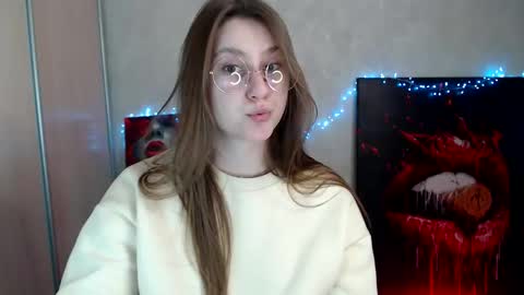 kamilla_love_ online show from March 30, 2026, 12:17 pm