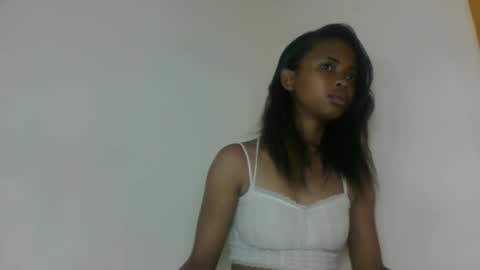 kamillah69 online show from November 24, 2025, 7:08 am