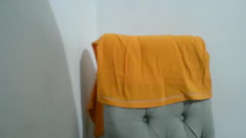 Kamilo online show from January 19, 2026, 3:32 am