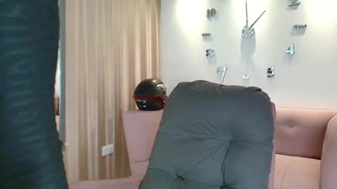 KAMY online show from February 8, 2026, 8:12 pm