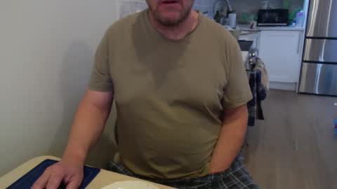 Snapshot of kanadians chatting on April 20, 2026, 2:20 pm Cam with Me Vixens DM me online show from April 20, 2026, 2:20 pm