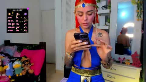 hello  Im Danni online show from May 17, 2026, 12:12 pm
