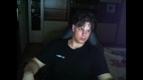 Kane Wolf online show from July 3, 2026, 10:49 pm