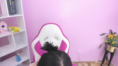 Snapshot of kaory_azumi chatting on March 5, 2025, 6:23 pm kaory_azumi online show from March 5, 2025, 6:23 pm
