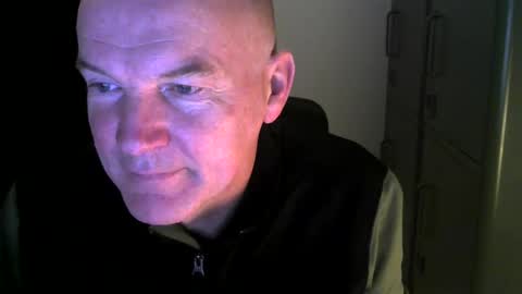 Snapshot of kapitein_rob chatting on December 25, 2024, 6:31 am Robbie online show from December 25, 2024, 6:31 am