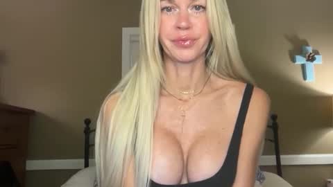 kara online show from October 26, 2025, 10:04 pm