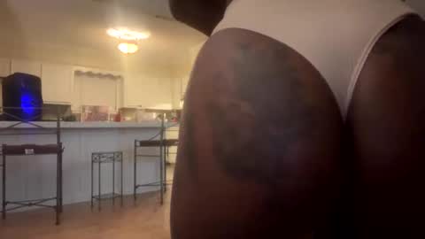 Snapshot of karamelkandy69 chatting on December 19, 2024, 3:40 am Karamelkandy69 online show from December 19, 2024, 3:40 am