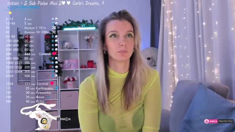 Julia online show from January 12, 2025, 8:57 pm