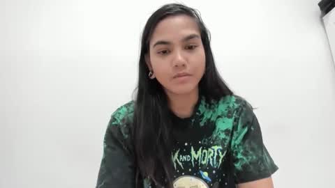 Kare Bear online show from May 1, 2026, 10:03 pm