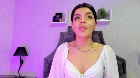 Snapshot of karelymitchel chatting on February 12, 2026, 2:56 pm Karely online show from February 12, 2026, 2:56 pm