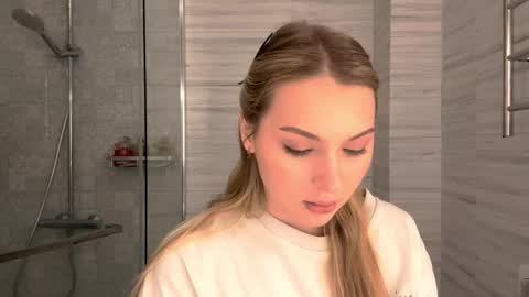 Snapshot of karibukrim chatting on March 2, 2026, 7:15 am Kessy online show from March 2, 2026, 7:15 am