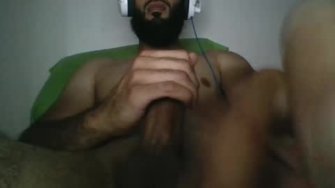 karim69tkt online show from May 25, 2026, 8:53 am