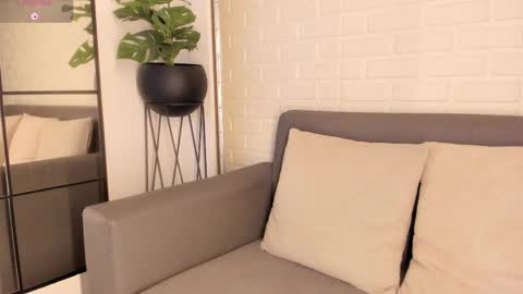 Kari online show from March 7, 2025, 2:57 am