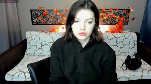 karina online show from November 10, 2025, 1:04 am