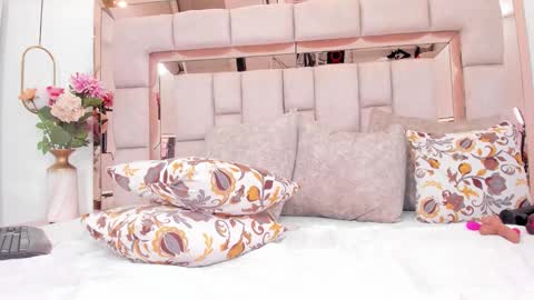 Karina online show from February 18, 2026, 10:50 pm