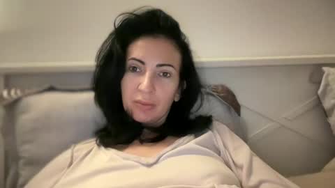 Snapshot of karinablair chatting on February 17, 2025, 4:04 pm Karina online show from February 17, 2025, 4:04 pm