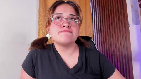 Snapshot of karinasanchezz chatting on September 23, 2025, 2:20 pm karinasanchezz online show from September 23, 2025, 2:20 pm