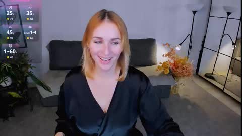 Karina  online show from November 15, 2025, 9:43 pm