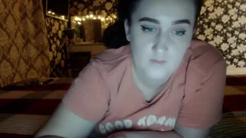 karinkabrunetka2 online show from December 23, 2024, 3:44 pm