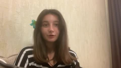 Snapshot of karisacefalu chatting on September 10, 2025, 1:00 pm Emilia online show from September 10, 2025, 1:00 pm