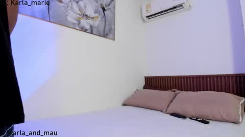 Snapshot of karla_and_mau chatting on November 15, 2025, 12:30 am Karla Mau online show from November 15, 2025, 12:30 am