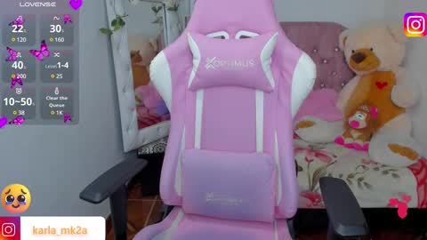 Snapshot of karla_cutee1 chatting on March 12, 2025, 5:38 pm karla online show from March 12, 2025, 5:38 pm